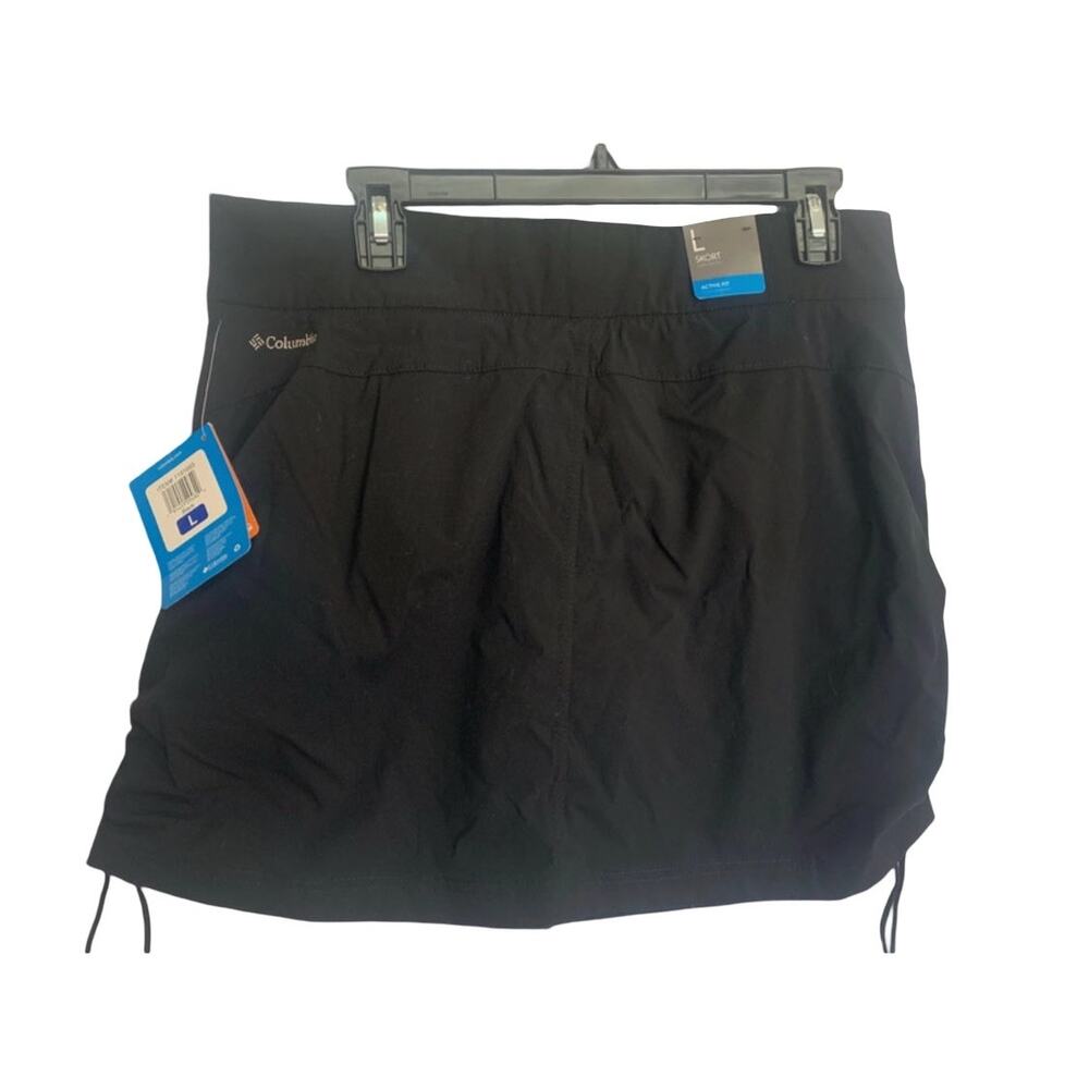 Columbia Black NWT Tennis Skort, size Large